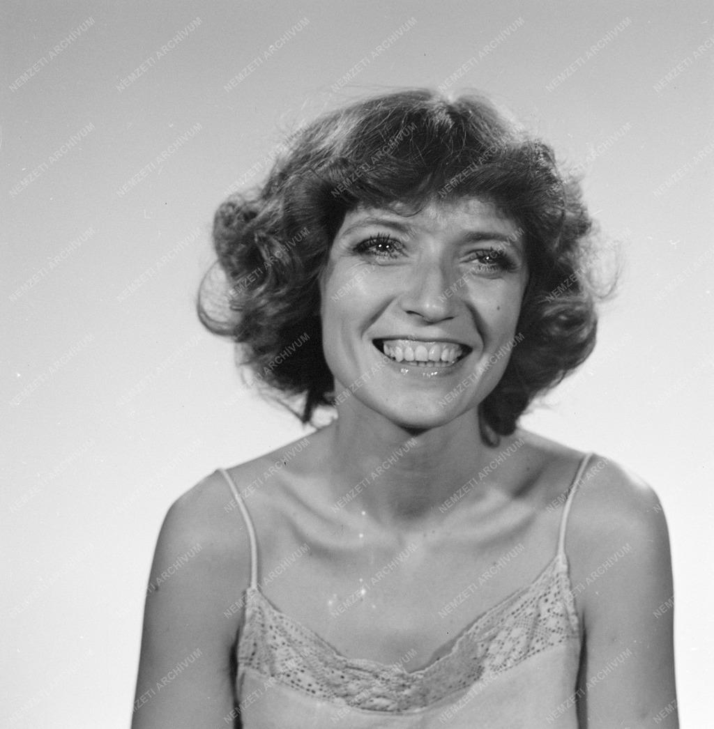 Kultúra - Kútvölgyi Erzsébet színművész