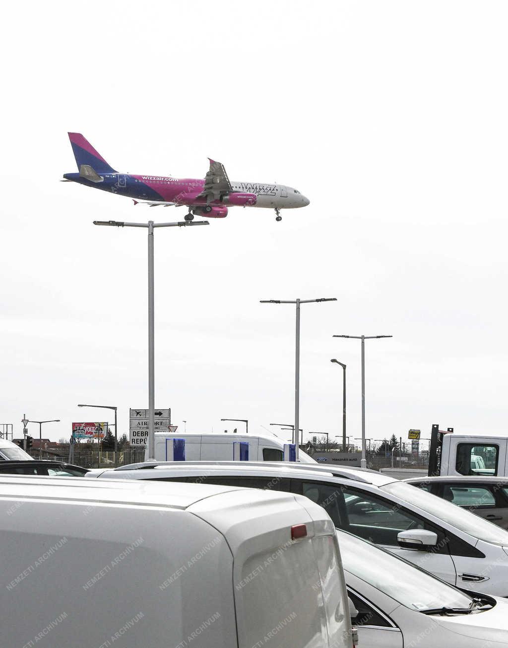 Közlekedés - Debrecen - Wizz Air pilóták gyakorlata