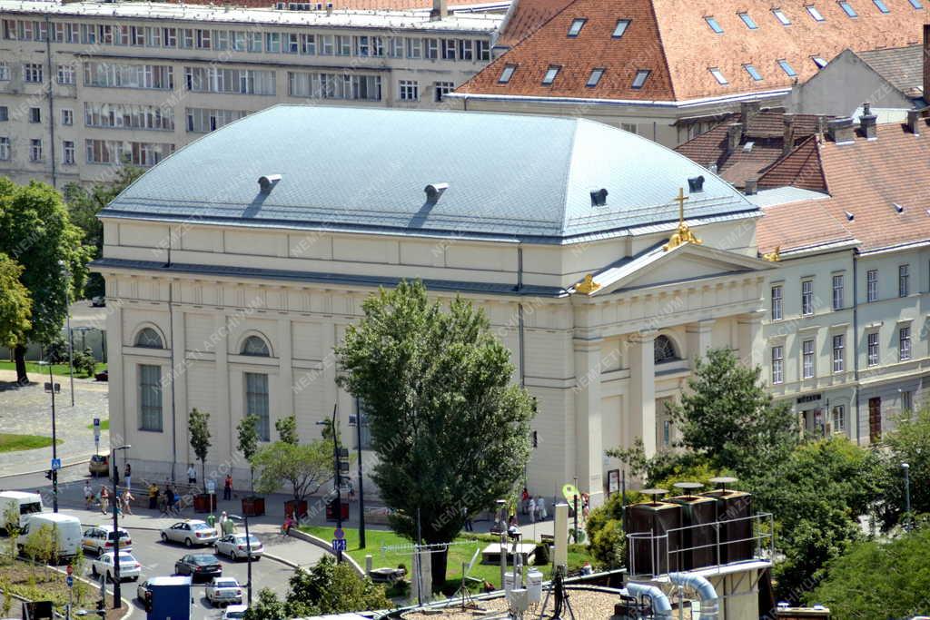 Városkép - Budapest - Deák téri evangélikus templom
