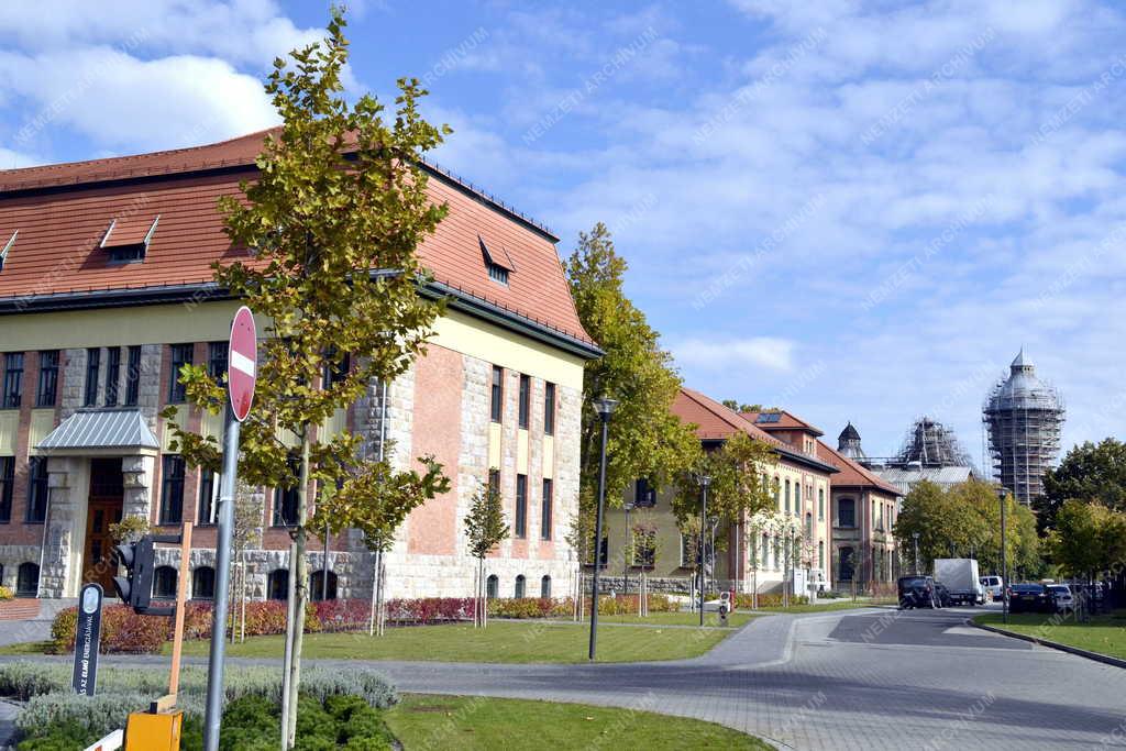 Ipari műemlék - Budapest - Felújítás az Óbudai Gázgyárban