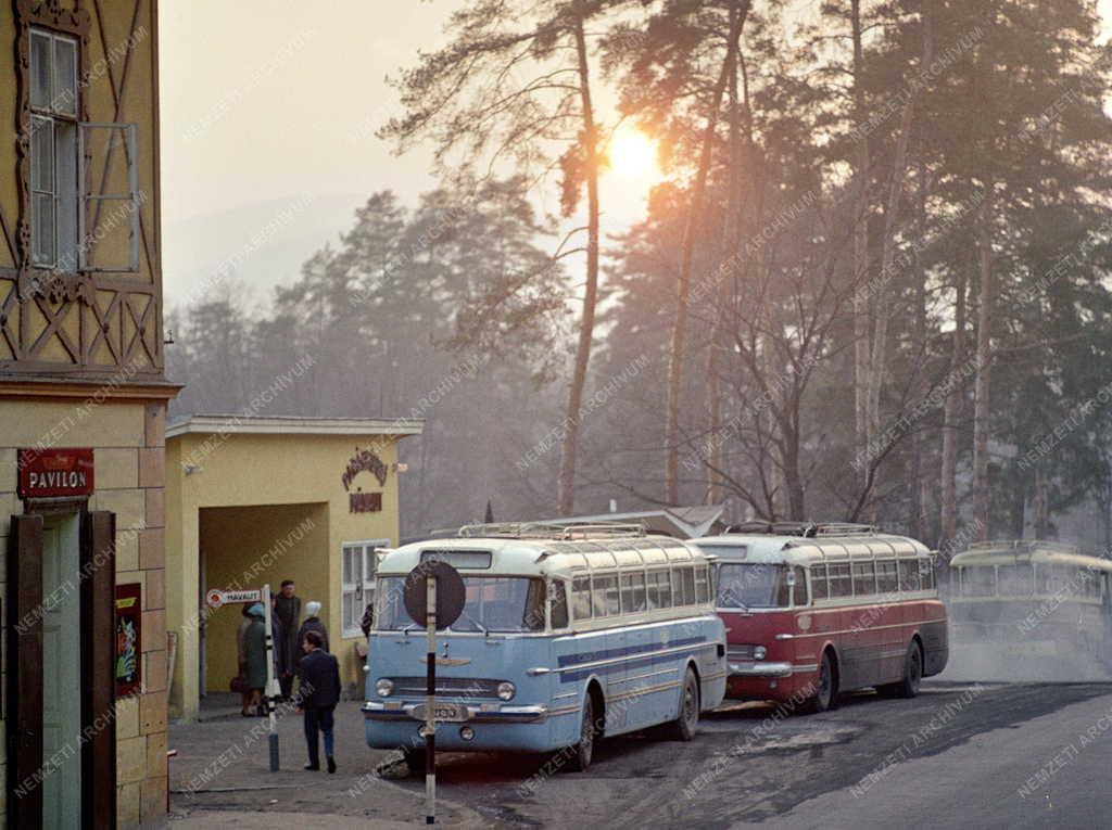 Üdülés - Mátrai SZOT-üdülők