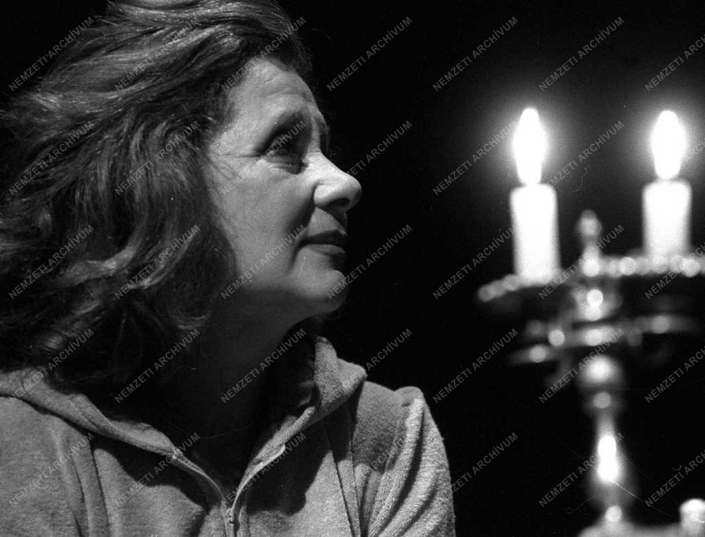 Ruttkai Éva Kossuth-díjas színésznő