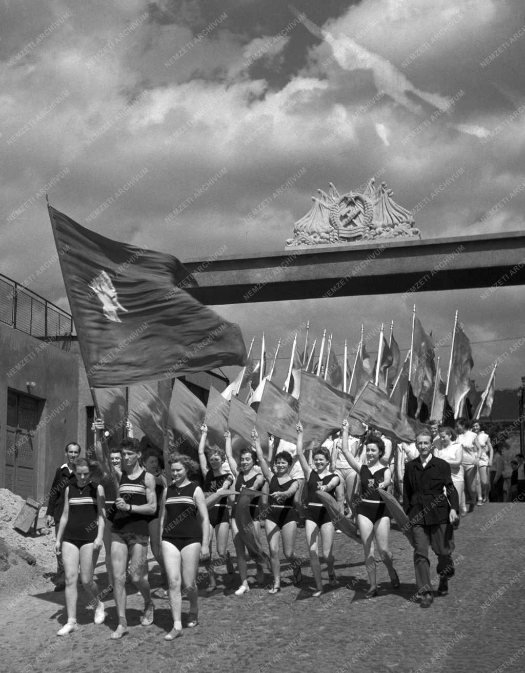 Sport - Szakszervezeti sportünnepségek