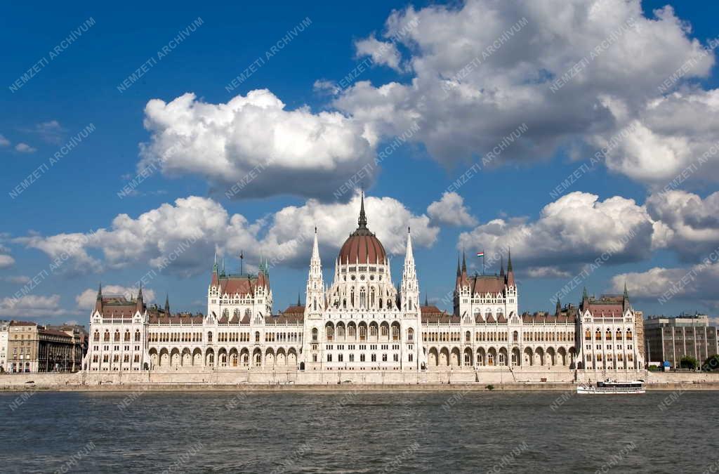 Budapest - A Parlament épülete