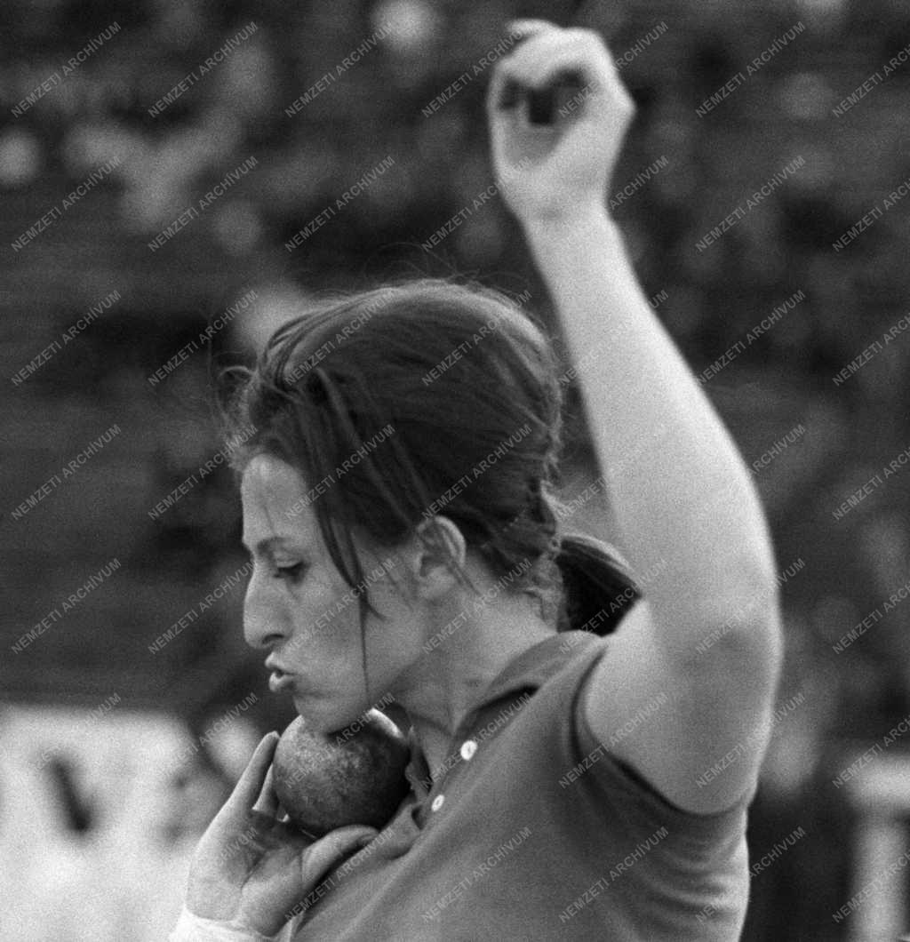 Sport - Atlétika - X. Belügyi Spartakiád