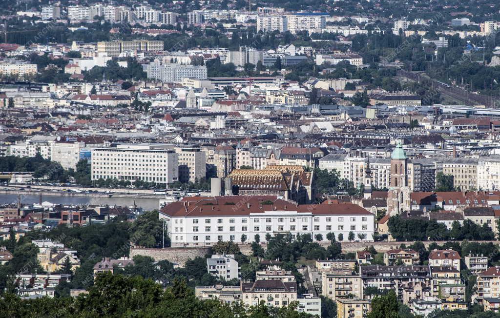 Városkép - Budapest - Hadtörténeti Intézet