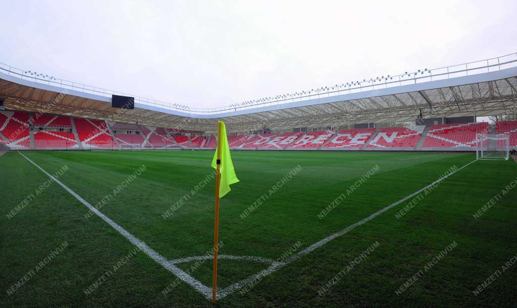 Sportlétesítmény - Debrecen - Elkészült a Nagyerdei Stadion