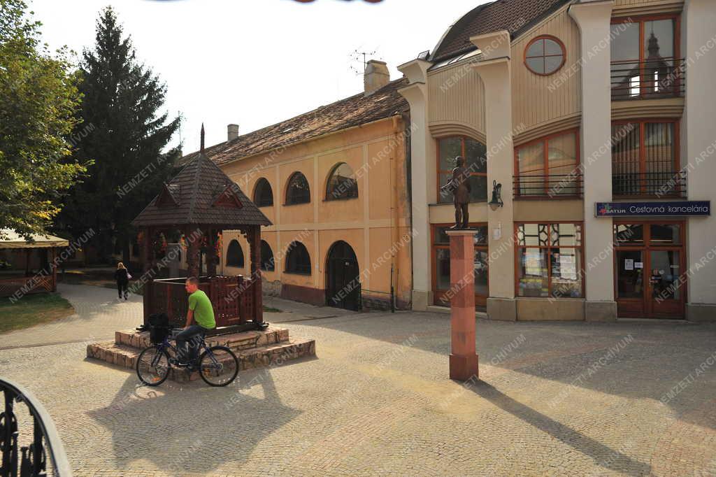 Táj, város - Révkomárom - Városkép