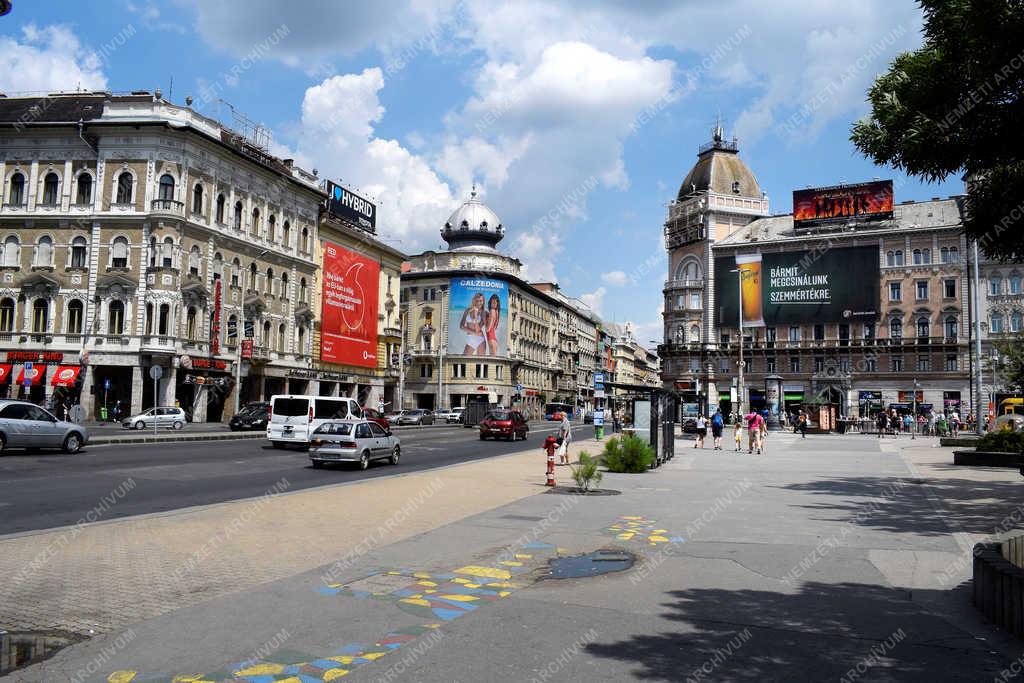 Városkép - Budapest - Blaha Lujza tér