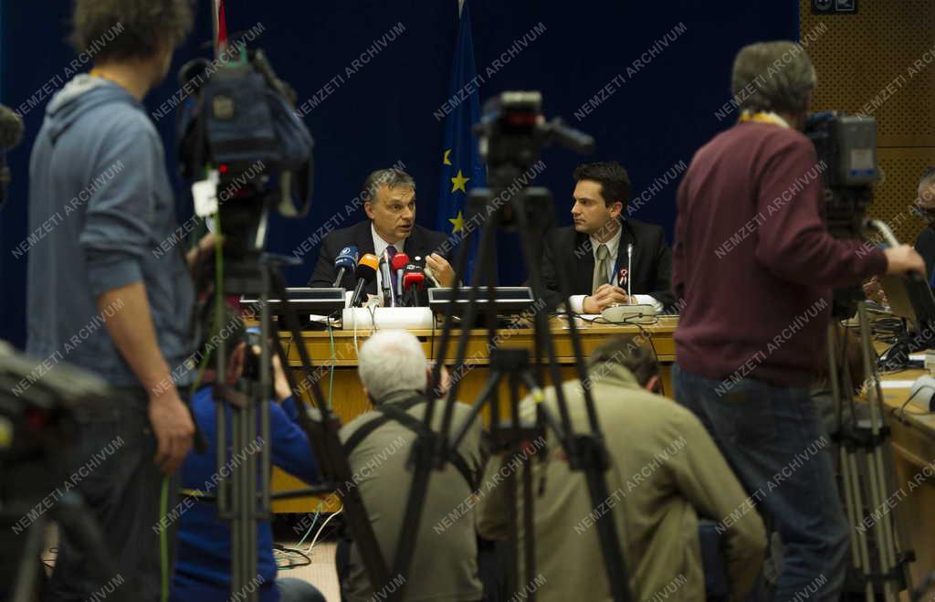 EU-csúcs - Orbán Viktor Brüsszelben