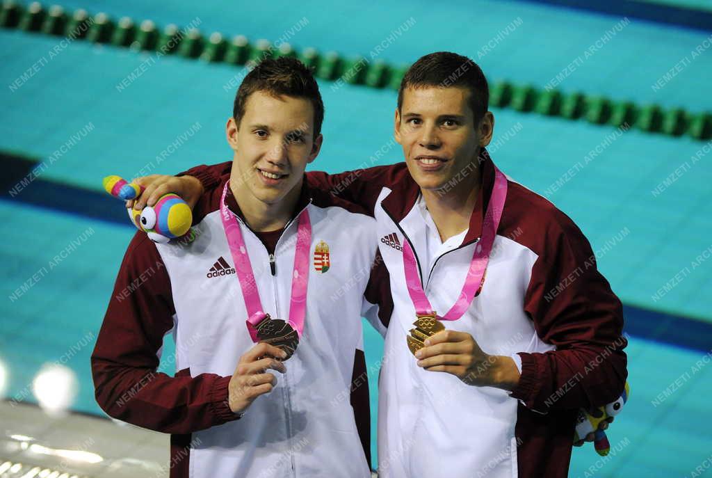 Ifjúsági olimpia - Aranyérmes az úszó Grátz Benjámin