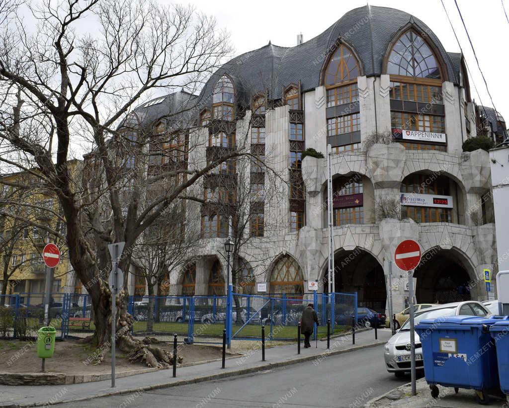 Épület - Budapest - Hattyúház