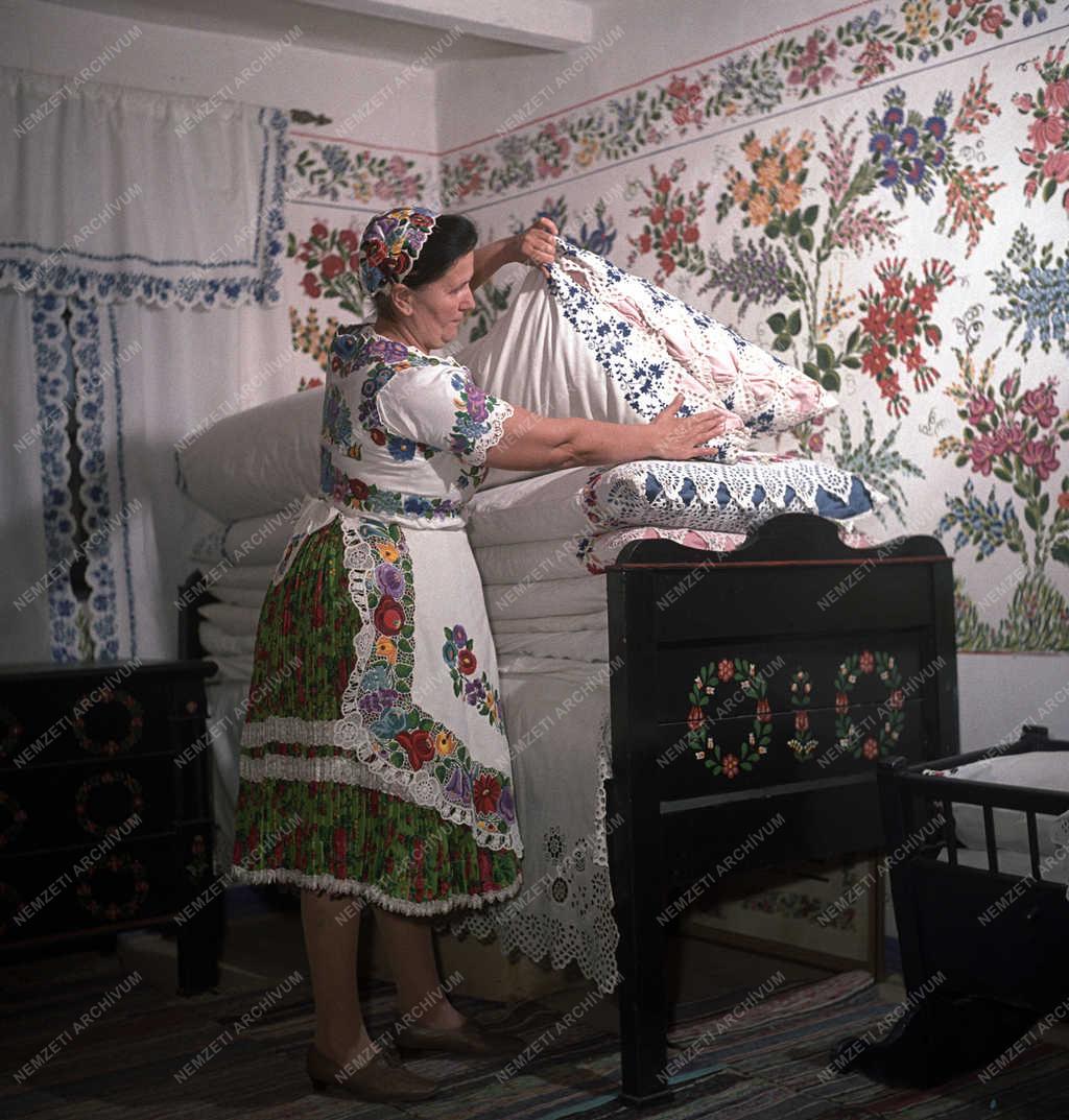 Néphagyomány - Népművészeti és Háziipari Szövetkezet