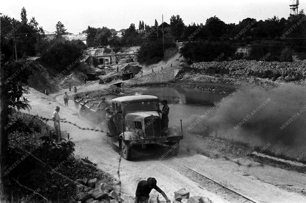 Építőipar - Közlekedés - Sió-csatorna újjáépítése