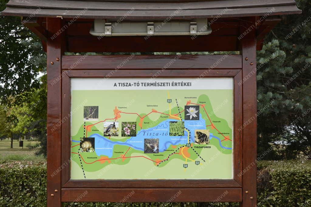 Tárgy - Kisköre - Tájékoztató tabló a Tisza-tóról