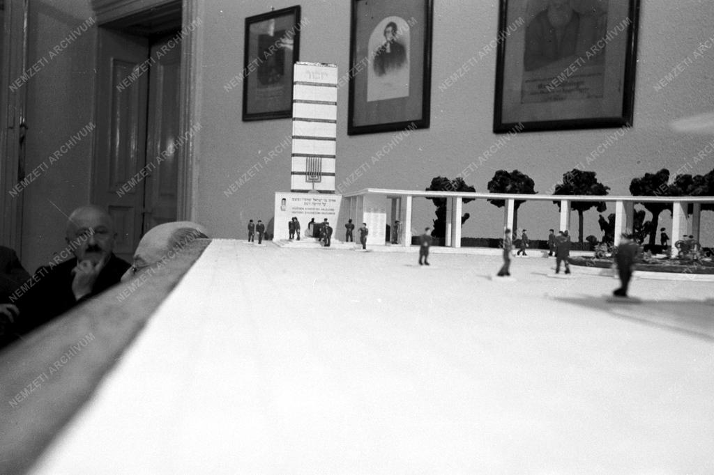 Megemlékezés - Zsidó emlékmű 