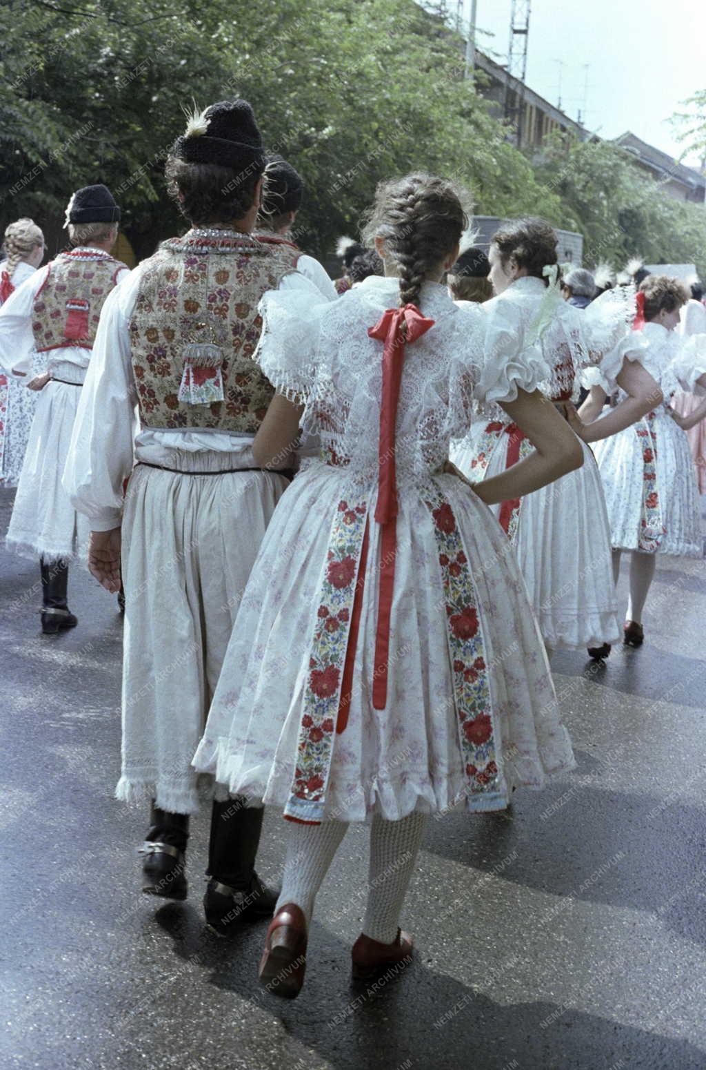 Duna Menti Folklórfesztivál