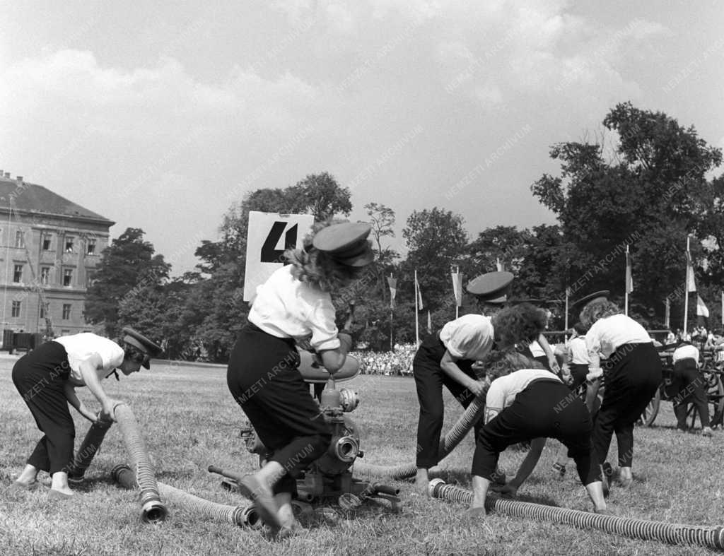 Katasztrófavédelem - Országos tűzoltóverseny és bemutató