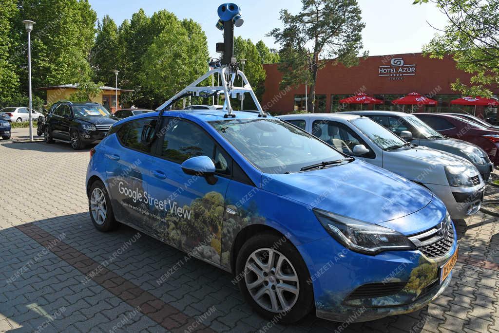 Utcakép - Siófok - Google Street View autó