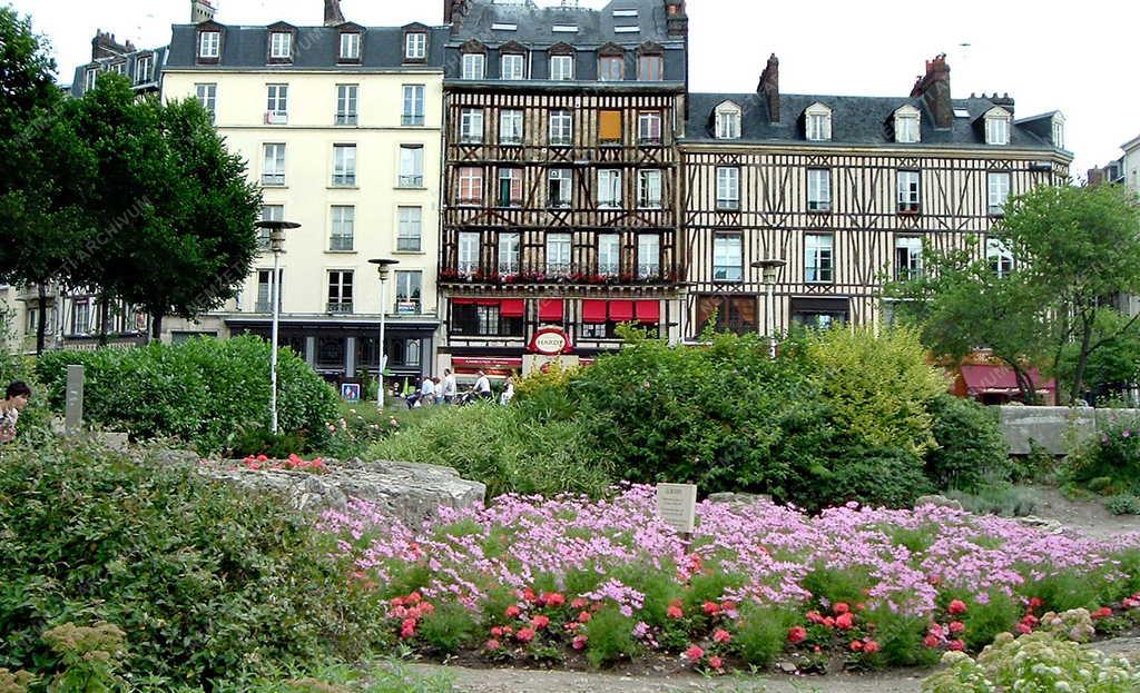 Táj, város - Rouen -  Jeanne d’Arc kivégzésének helyszíne