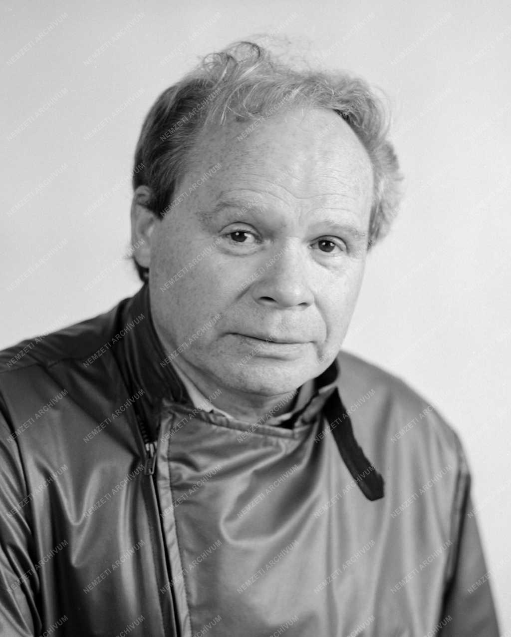 Kultúra - Színház - Harkányi Endre színművész