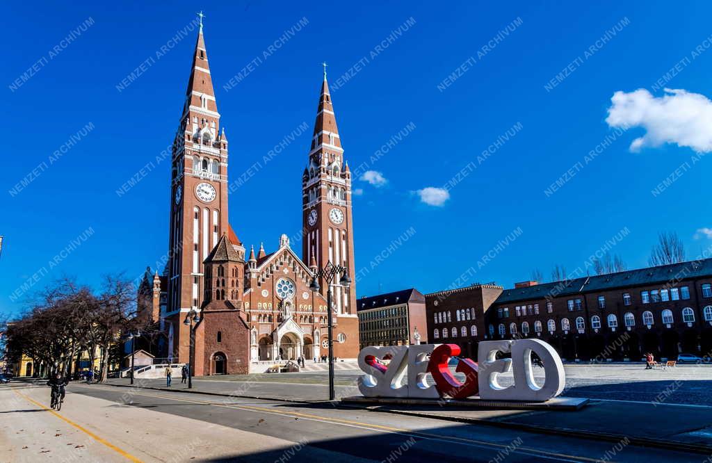 Városkép - Szeged - Dóm tér