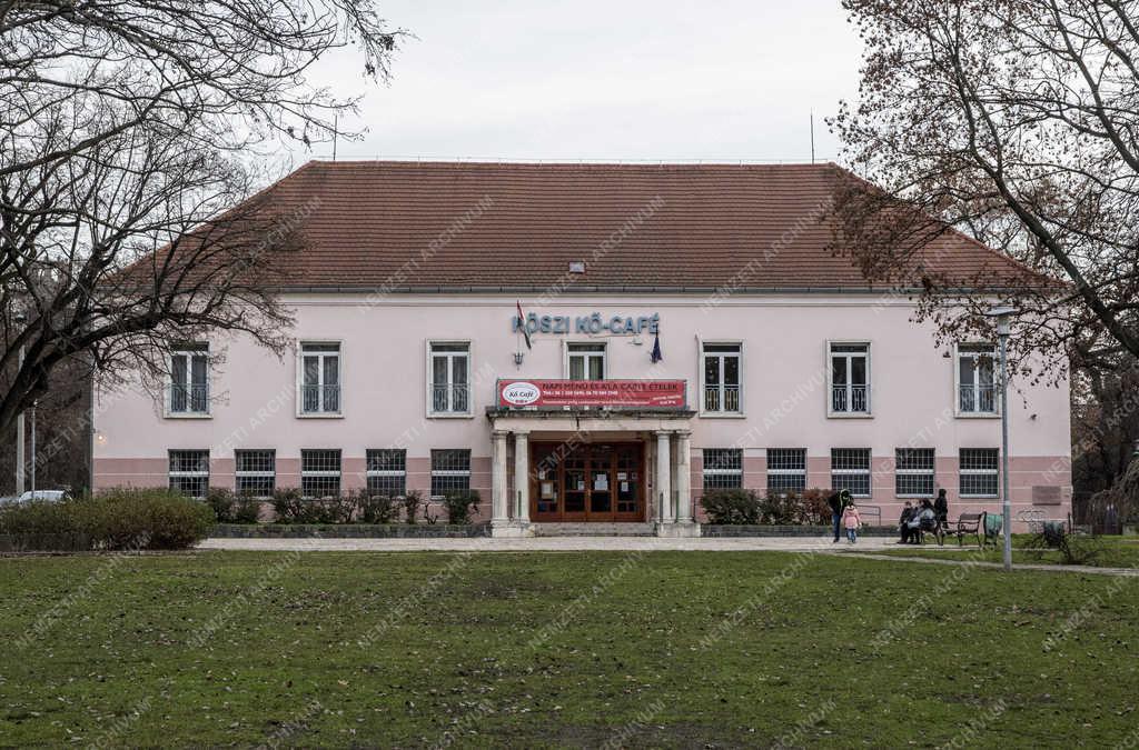 Épületfotó - Budapest - Kőbányai Gyermek és Ifjúsági Szabadidő Központ KÖSZI