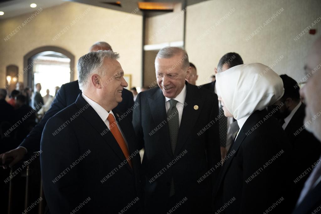 Orbán Viktor Törökországban