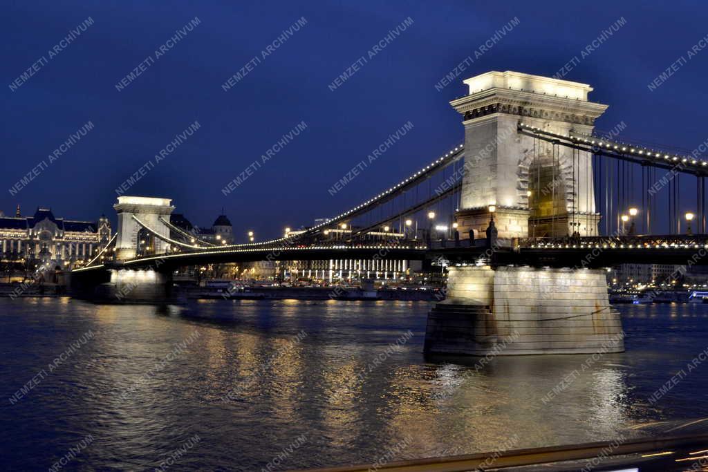 Városkép - Budapest - Lánchíd