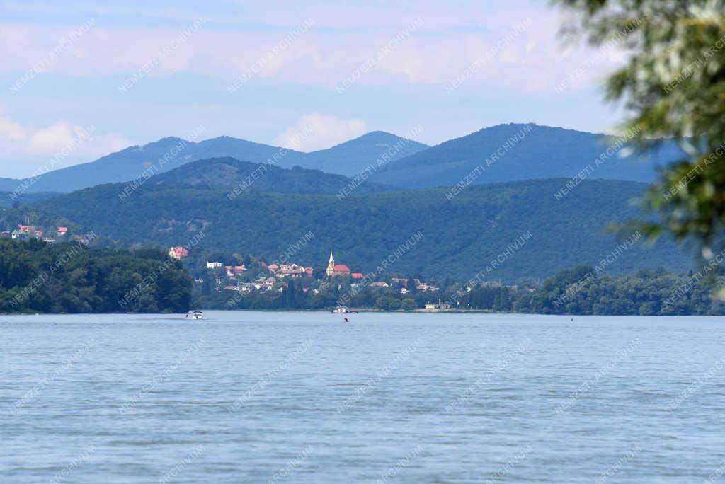 Tájkép - Vác - Dunapart