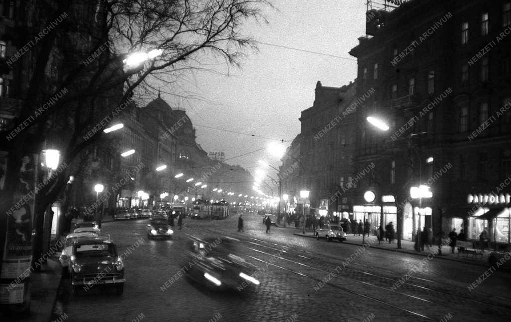 A szerző válogatása -  Budapest új fényei