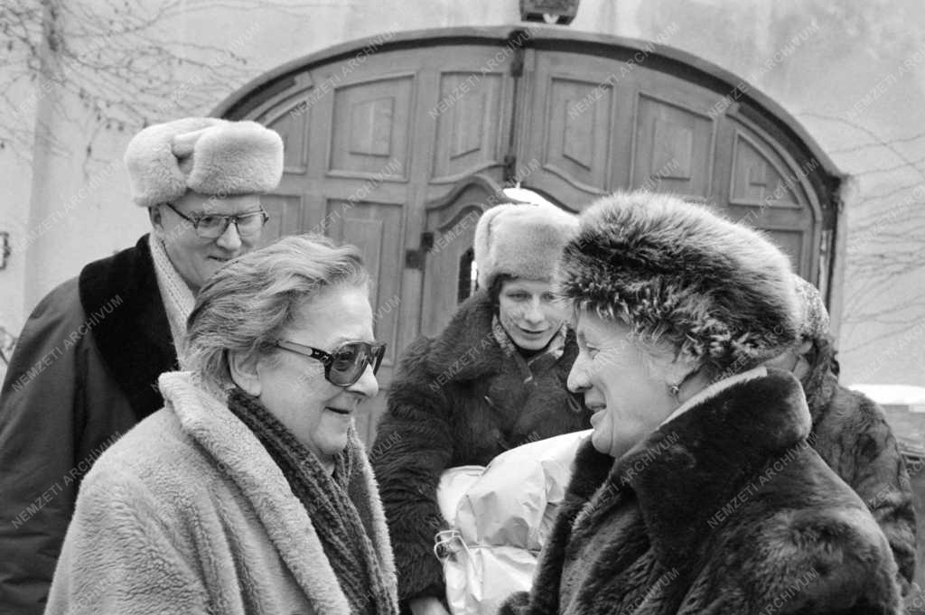 Kultúra - Gobbi Hilda gyűjtési akciója