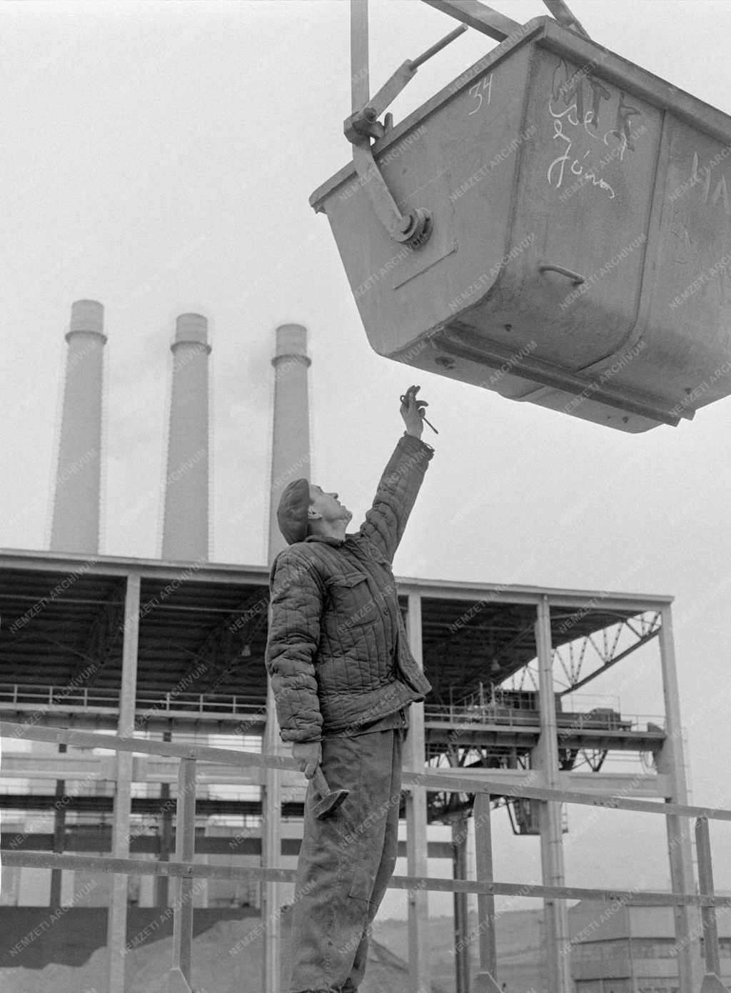 Ipar - Dunai Cement és Mészművek