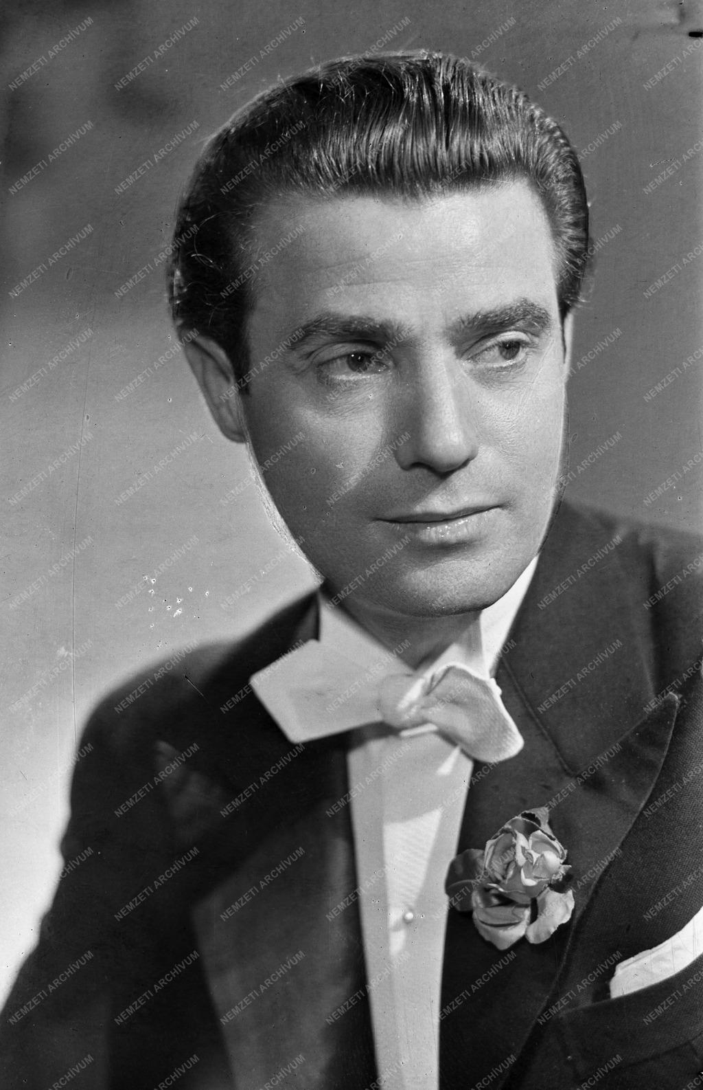 Sárdy János operaénekes