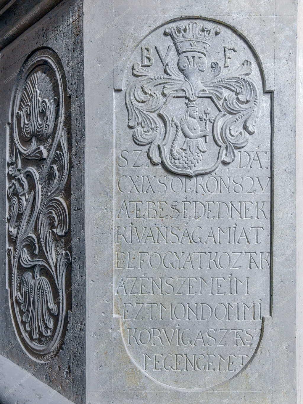 Egyház - Románia - Felújították a bánffyhunyadi református templomot