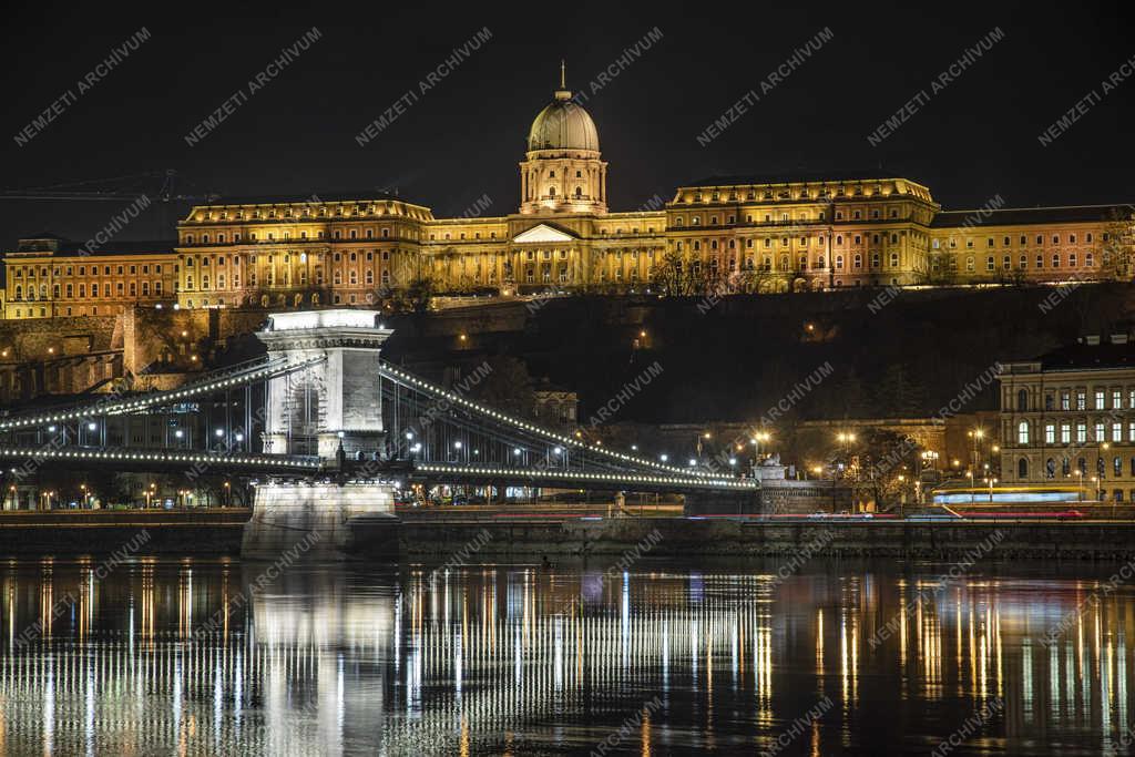 Esti városkép - Budapest - Lánchíd
