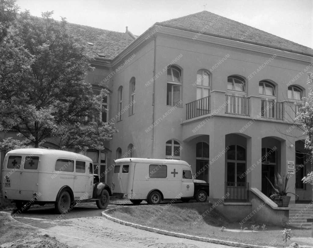 Egészségügy - Korányi Frigyes és Korányi Sándor Közkórház