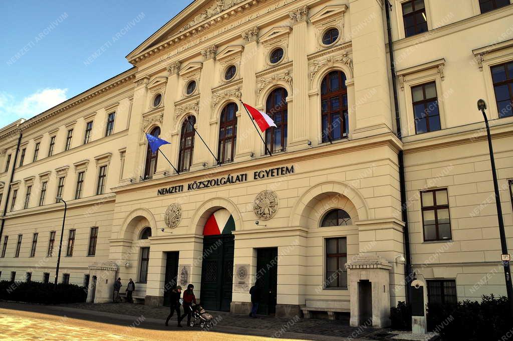 Oktatás - Budapest - Nemzeti Közszolgálati Egyetem 