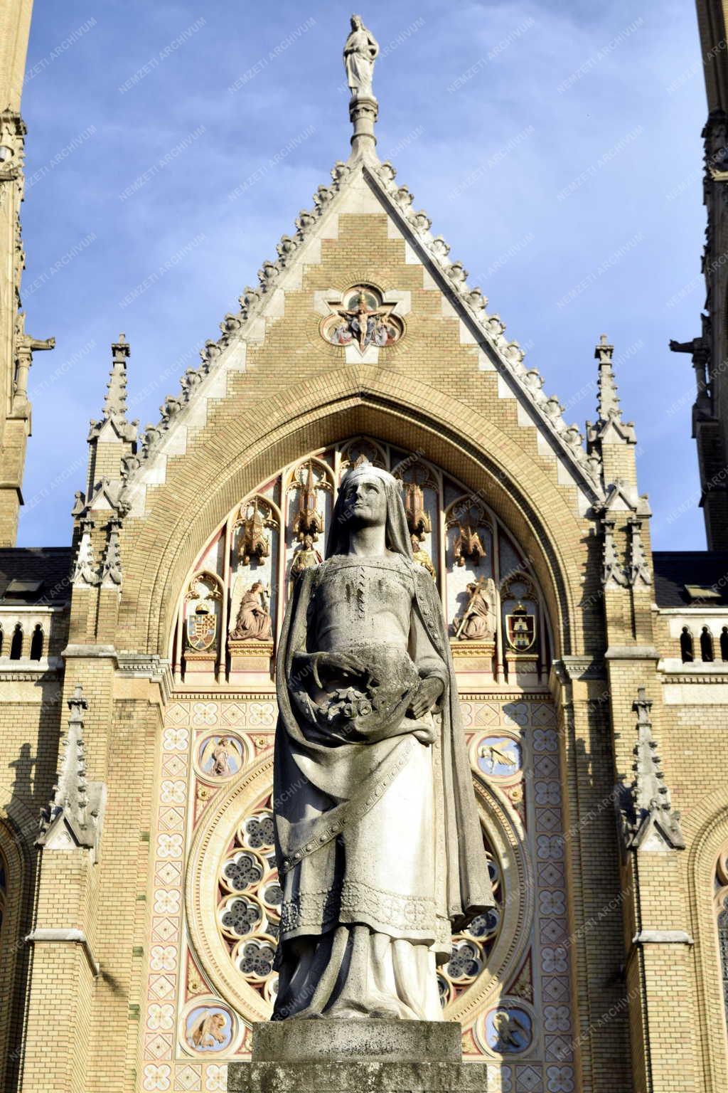Egyház - Budapest - Árpád-házi Szent Erzsébet plébániatemplom