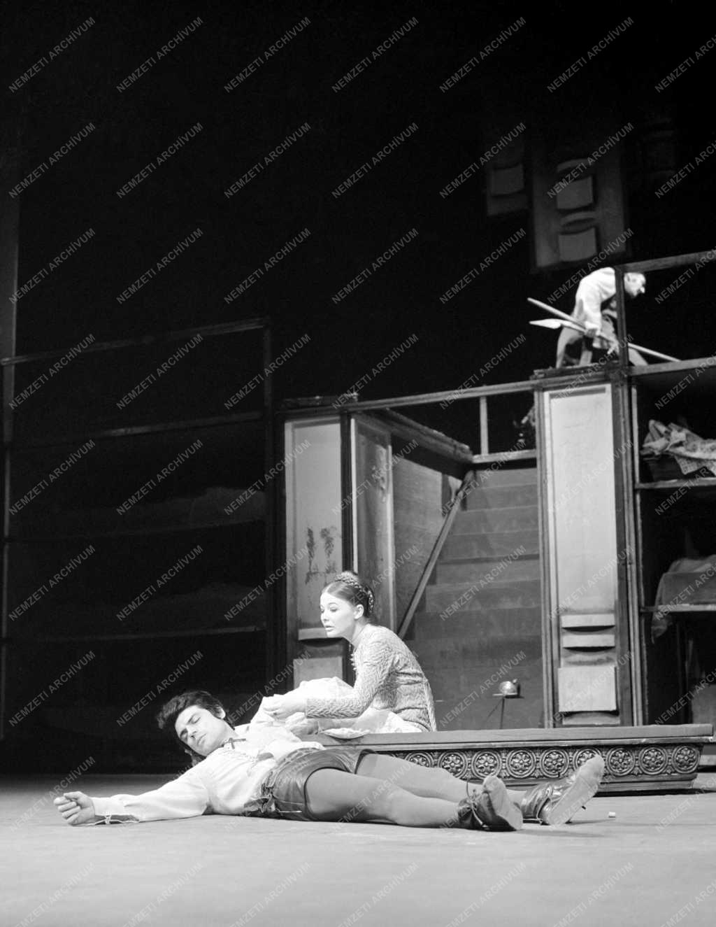 Kultúra - Színház - Shakespeare: Rómeó és Júlia