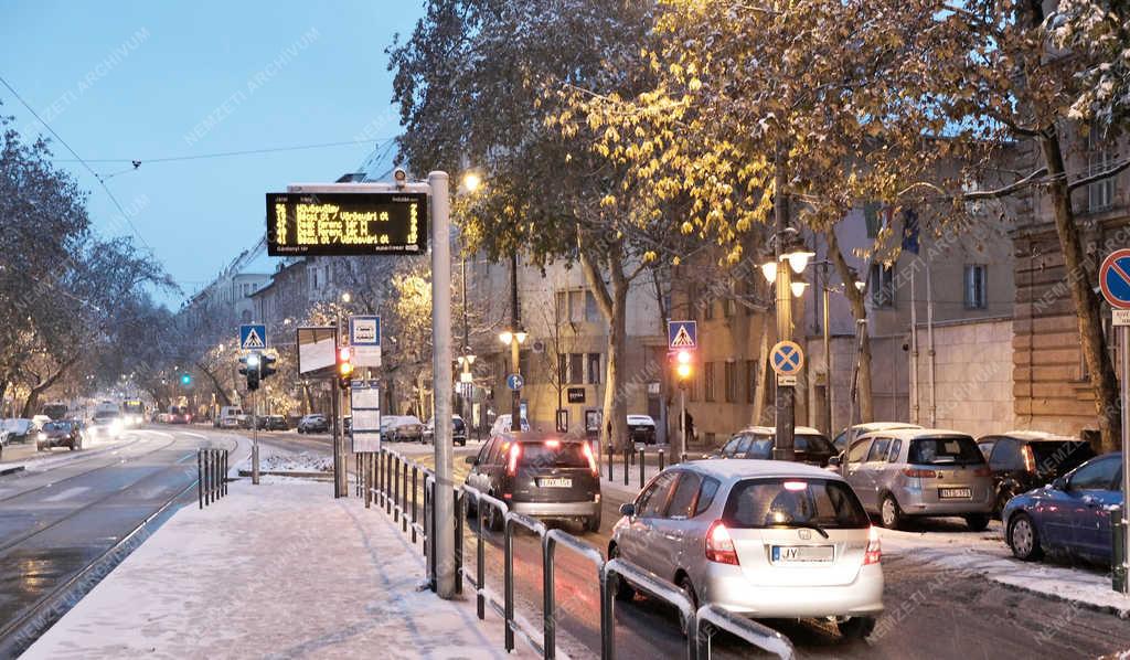 Időjárás - Budapest - Havas városkép