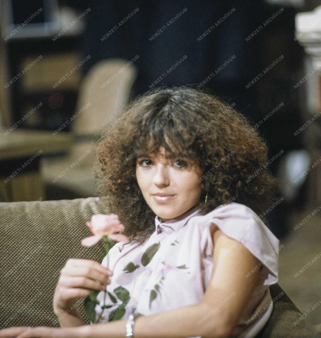 Kultúra - TV-film - Harmodios... és meg kell dögleni