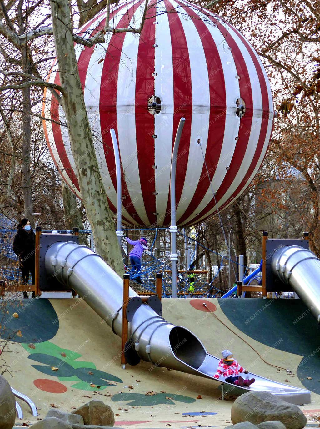 Életkép - Budapest - Városligeti játszótér