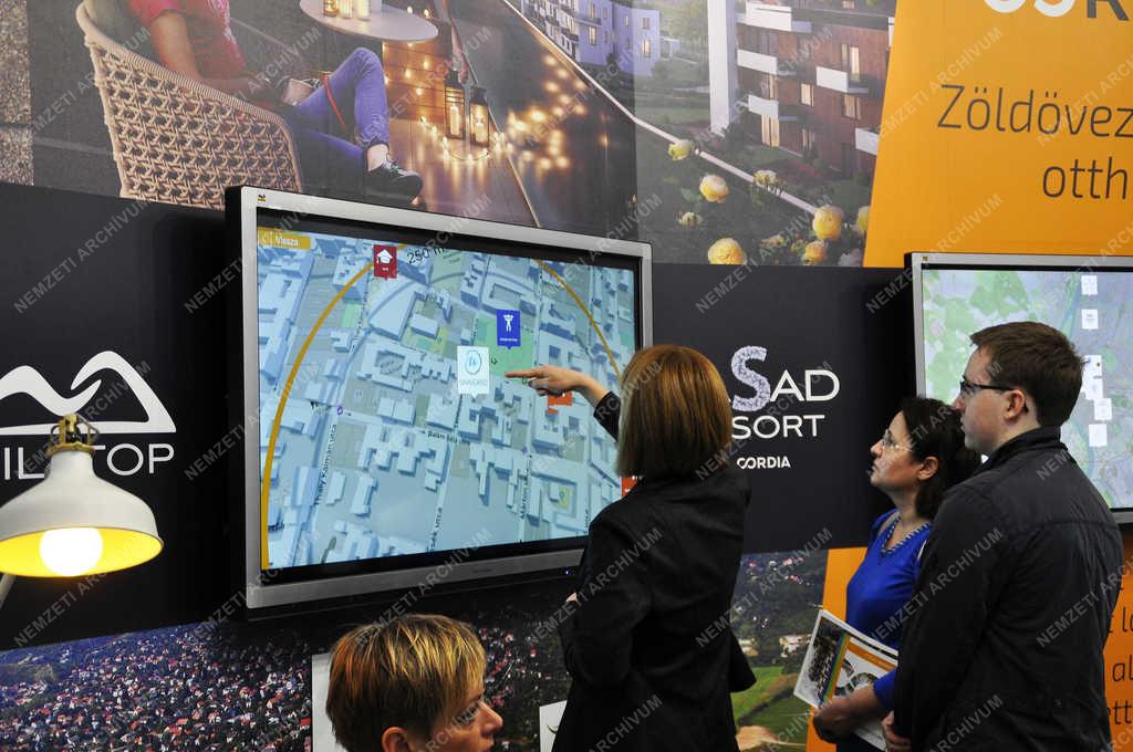 Ingatlanpiac - Budapest - Lakásexpo a Millenárison