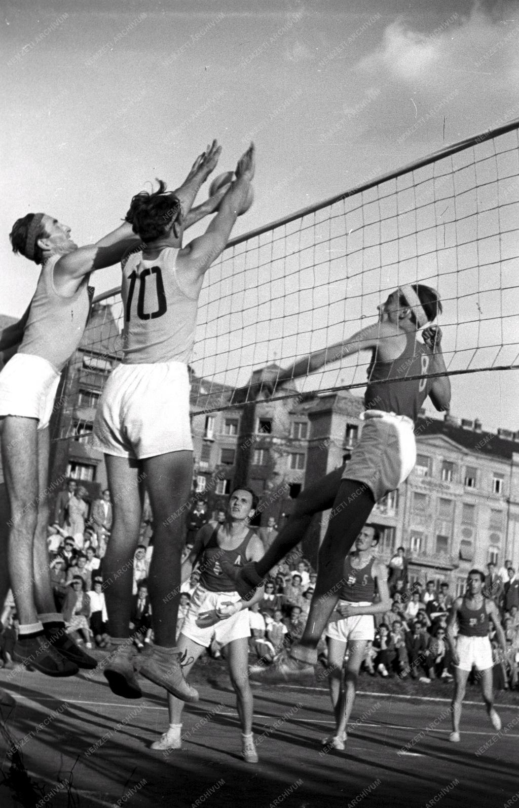 Sport -  Röplabda