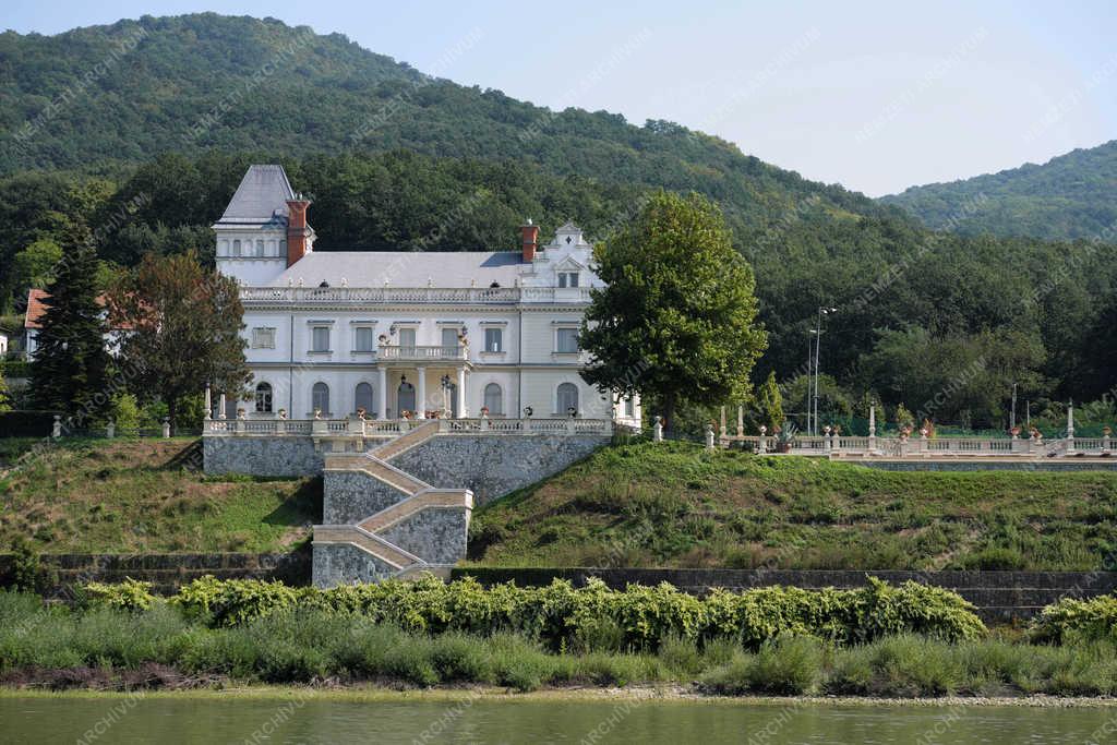 Városkép - Zebegény - Dőry kastély