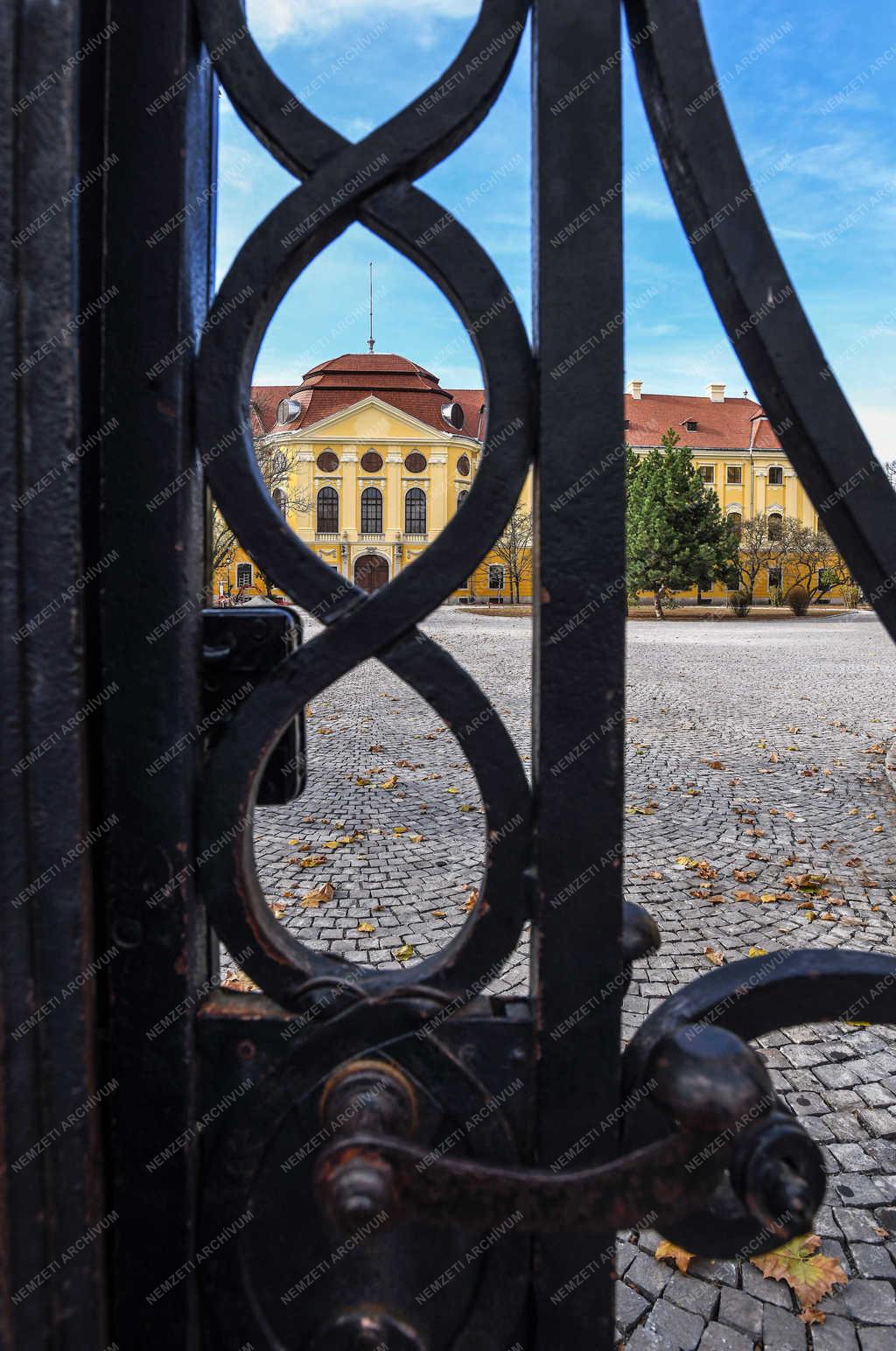 Műemlék épület - Nagyvárad - Püspöki palota