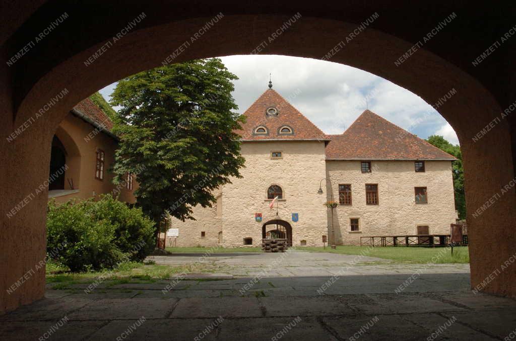 Szerencs - Vár - Műemlék