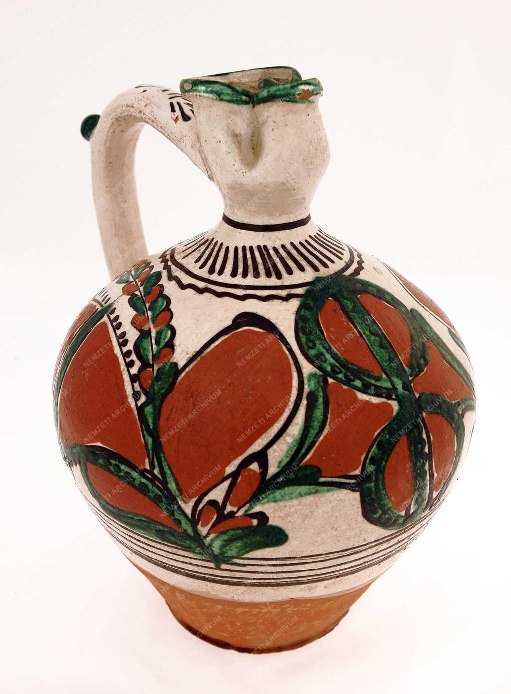 Népművészet - Debrecen - Cserépkorsó