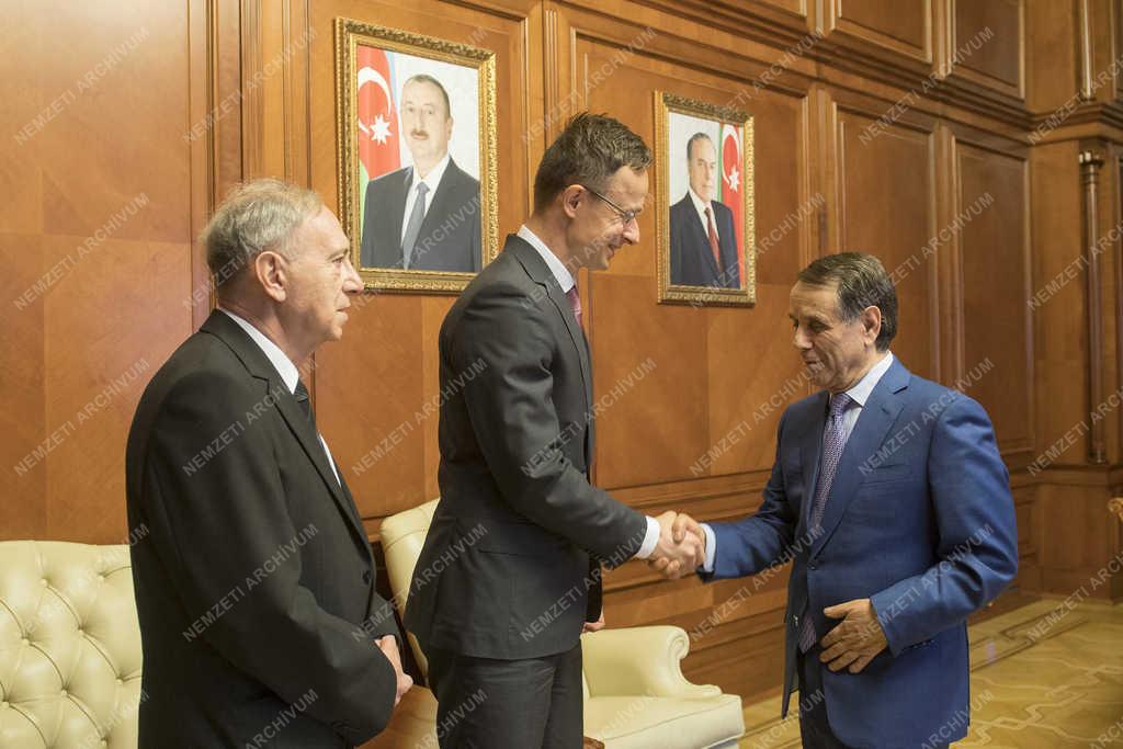 Szijjártó Péter Azerbajdzsánban 